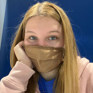 Meet your Posher, Emma